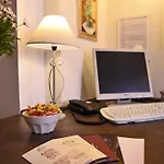 Piazzetta Al Vaticano B&B